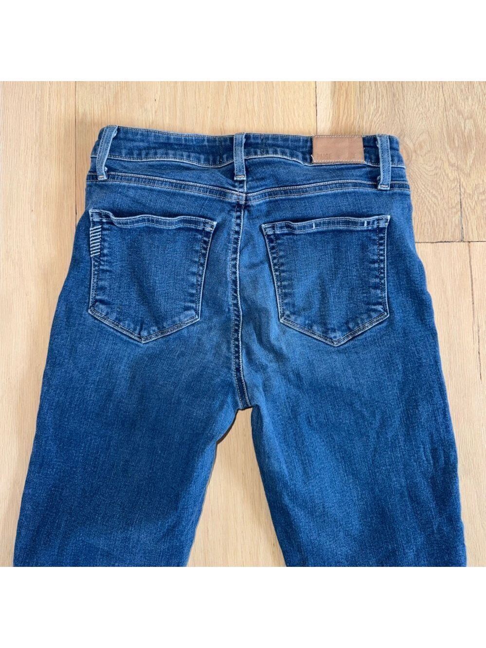 PAIGE Hoxton Ankle Jeans Medium Wash Size 26 - Picture 4 of 6